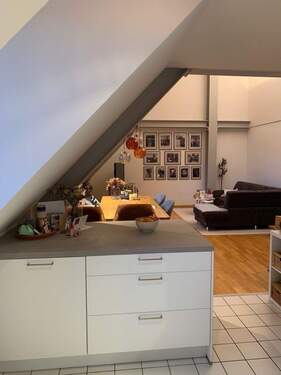 Blick ins Wohnzimmer2 - Etagenwohnung mit 70,00 m&sup2; in Göttingen zur Miete