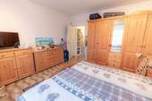 Schlafzimmer EG - 
