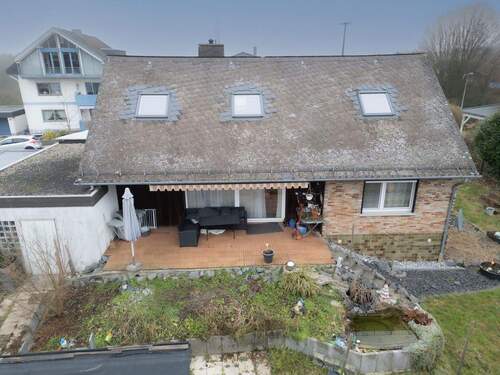 Aussenansicht - Ruhig gelegenes Einfamilienhaus in Nauort mit Ausbaupotenzial