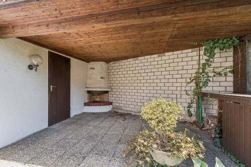 Überdachter Freisitz - 