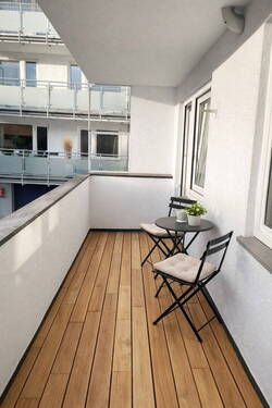 Balkon - 2 Zimmer Etagenwohnung in Köln