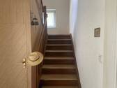 Treppe ins DG.jpeg - 