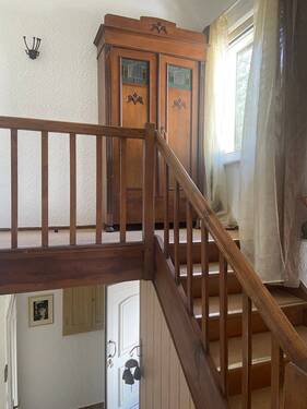 Treppe ins DG.jpeg - 