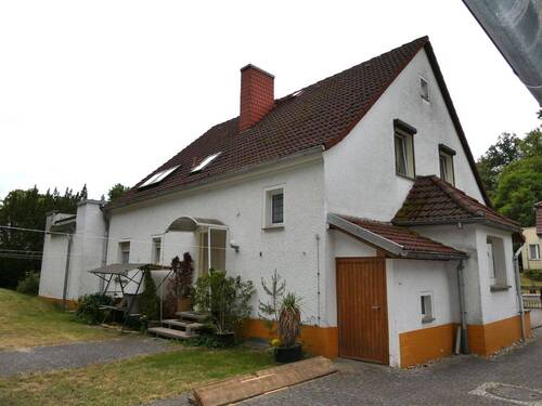 Hofansicht.JPG - 5 Zimmer Einfamilienhaus in Neuzelle