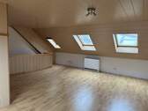 großer Wohnraum / Schlafzimmer Dachgeschoss - 