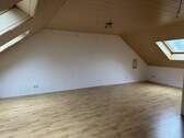 großer Wohnraum / Schlafzimmer Dachgeschoss - 