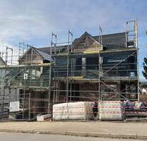 Rohbau Bes. am Sa. 13.12. 10:00-11:00 Uhr: TOP DHH in Renningen-Malmsheim - Einzug Mitte 2026! - Renningen / Malmsheim