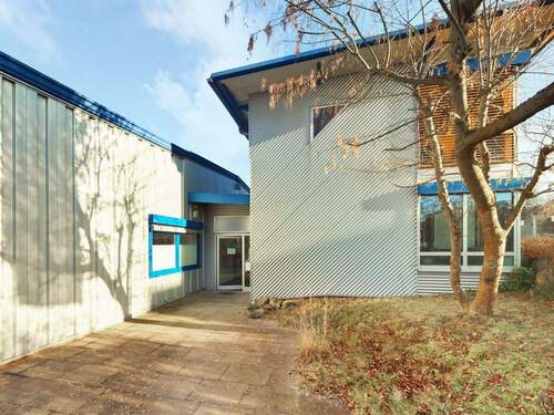 Bild 3 - Halle in Roßtal