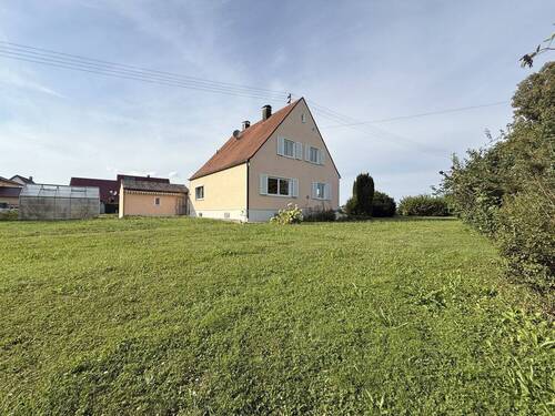 Ansicht Südost - 9 Zimmer Einfamilienhaus in Tapfheim