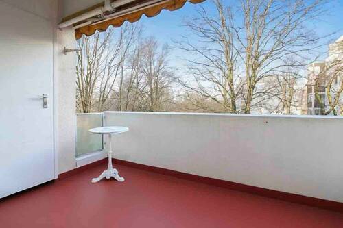 Balkon - 4 Zimmer Etagenwohnung in Frankfurt am Main