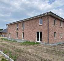 Erstbezug ab 01.11.2025 - Neubau Doppelhaushälfte in ruhiger Lage von Struvenhütten