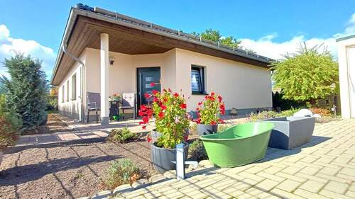 Bild 2 - 4 Zimmer Einfamilienhaus zum Kaufen in Eberswalde