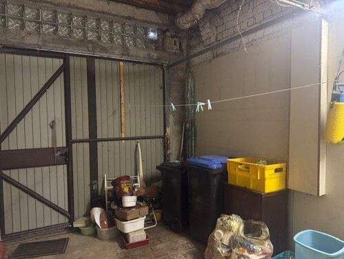 Garage - 