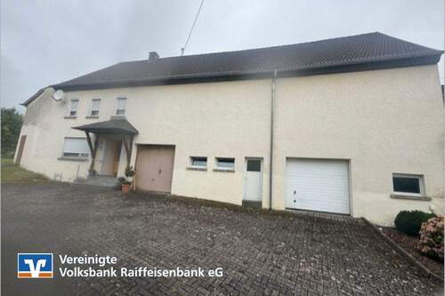 Straßenansicht - Schöne Lage in Gonzerath - 119.000,00 EUR Kaufpreis,