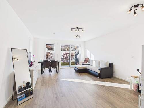 Wohn/Küchenbereich - 2 Zimmer Etagenwohnung in Höhenkirchen-Siegertsbrunn