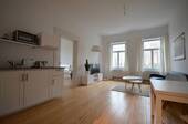 Apartment 6_1_Wohnzimmer & Küche - Etagenwohnung mit 43,00 m&sup2; in Papendorf zur Miete