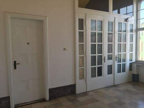 Blick mit Treppe zum EG - 