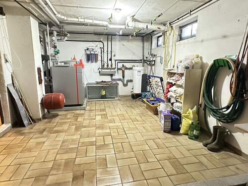 Heizraum-Waschküche im Keller - 