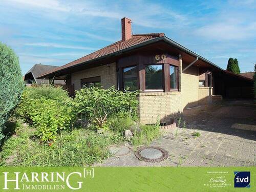 Titelbild - Großzügiger Bungalow mit Potenzial - Familienparadies mit Gartenidylle