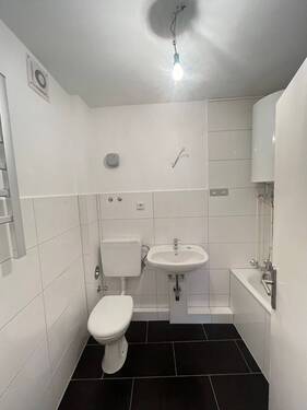 Bad - 2 Zimmer Etagenwohnung in Flensburg