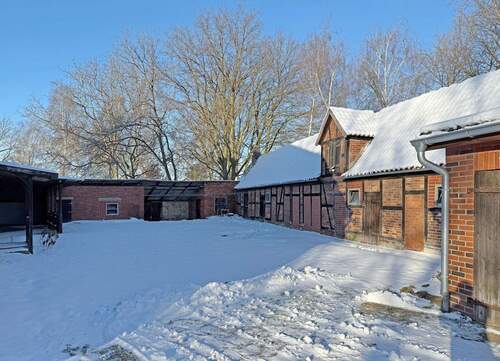 Ansicht Nebengebäude - 