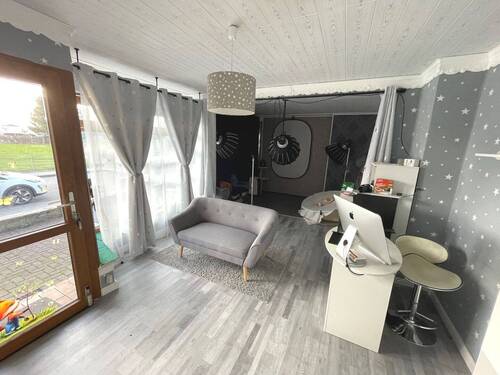 Hauptraum - Attraktive Büro- oder Ladenfläche in idealer Lage von Erkelenz-Gerderath.