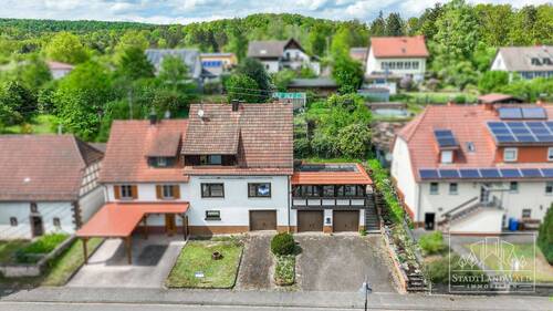 Luftbild Hausansicht - 6 Zimmer Doppelhaushälfte zum Kaufen in Ludwigswinkel