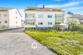 Hausansicht - 3-Zimmer-Wohnung mit Garten in Bruchköbel - 2022 renoviert & sofort bezugsfertig