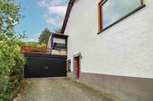 Eingang zur Einliegerwohnung - 