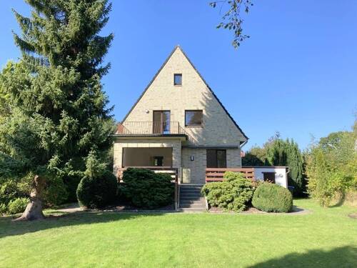 Herzlich Willkommen - Tolles Einfamilienhaus in Wohldorf-Ohlstedt