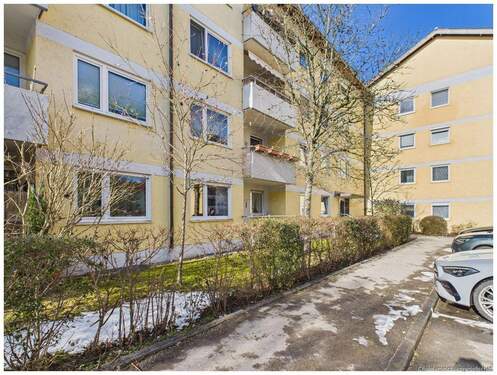 Außenansicht - 3 Zimmer Etagenwohnung in Planegg