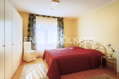 Geräumiges Schlafzimmer - 