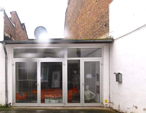 ... mit viel Fensterfront - 5 Zimmer Mehrfamilienhaus, Wohnhaus in Euskirchen