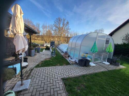 Pool - Einfamilienhaus mit 120,00 m&sup2; in Magdala zum Kaufen