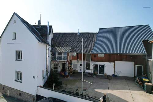 Außenbereich - 1 Zimmer Mehrfamilienhaus, Wohnhaus zum Kaufen in Schöffengrund / Schwalbach