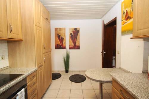 … mit viel Platz zum Kochen, … - 