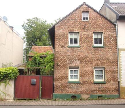 Herzlich Willkommen, … - 5 Zimmer Einfamilienhaus zum Kaufen in Bonn / Endenich