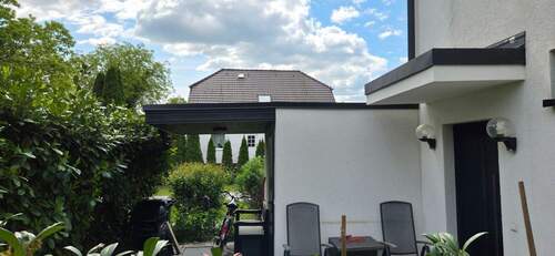 Eingangsbereich Wohnung OG - 