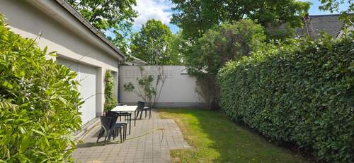 Terasse Nebengebäude - 