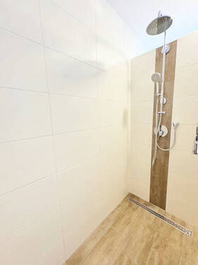Bodengleiche Dusche - 