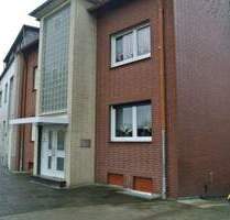 schickesgepflegtes und renoviertes Großraum-Apartment mit Balkon **Hochparterre - Duisburg Huckingen