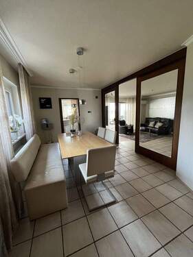 Essen - 5 Zimmer Einfamilienhaus zum Kaufen in Grafenrheinfeld