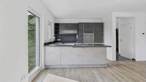 EG Küche/ Esszimmer - 6 Zimmer Einfamilienhaus in Gummersbach