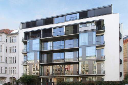 Hausansicht - 5 Zimmer Etagenwohnung zur Miete in Berlin