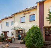 Gepflegtes Reihenmittelhaus mit Gartenidylle, Garage und Vollkeller - Seelze Velber