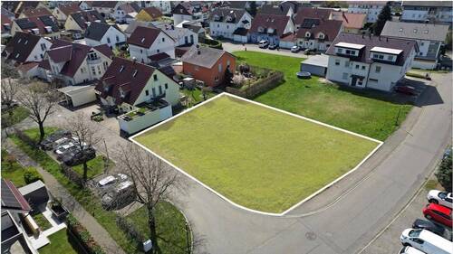 904 m² Eckgrundstück - Attraktives Baugrundstück im Mischgebiet von Kressbronn am Bodensee
