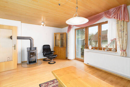 Wohnzimmer OG - Einfamilienhaus mit 74,30 m&sup2; in Triefenstein / Homburg am Main zum Kaufen