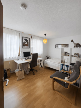 Schlafzimmer - 2 Zimmer Etagenwohnung zum Kaufen in Konstanz