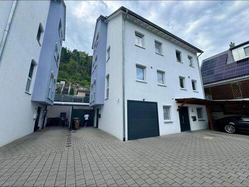Bild 1 - Moderne Doppelhaushälfte in Bietigheim-Bissingen