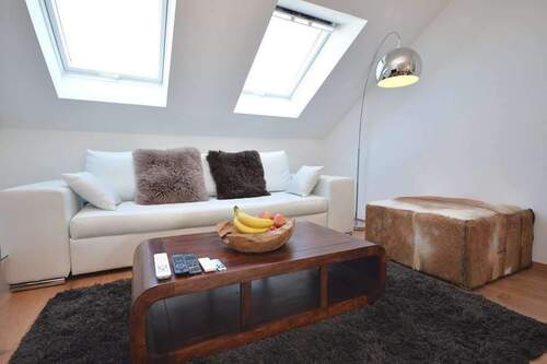 Wohnen - 2 Zimmer Etagenwohnung in Frankfurt am Main